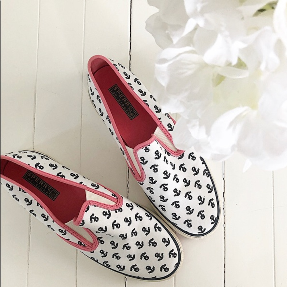 Pink and navy anchor Sperry shoes